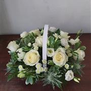 Thistle trug basket 